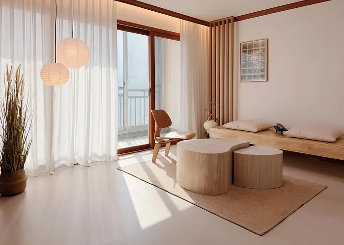 Joseon Calm, 1 Min To Station Near Hongdae, 3br, 5beds, 2baths Appartement Séoul