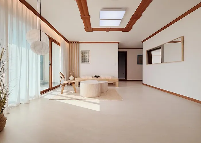 Joseon Calm, 1 Min To Station Near Hongdae, 3br, 5beds, 2baths Appartement