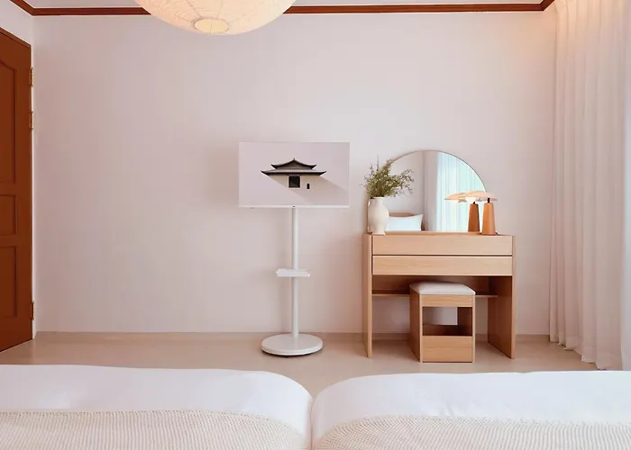 Joseon Calm, 1 Min To Station Near Hongdae, 3br, 5beds, 2baths Séoul