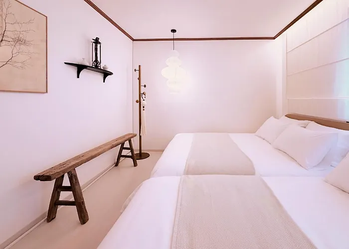 Appartement Joseon Calm, 1 Min To Station Near Hongdae, 3br, 5beds, 2baths